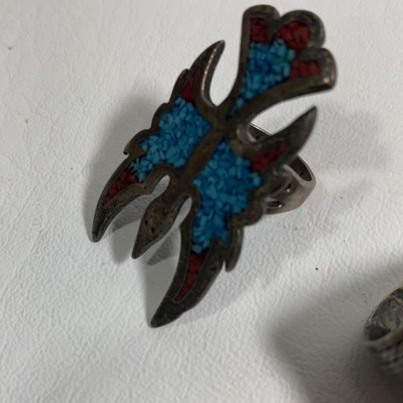 Ring - Picture 5 of 5